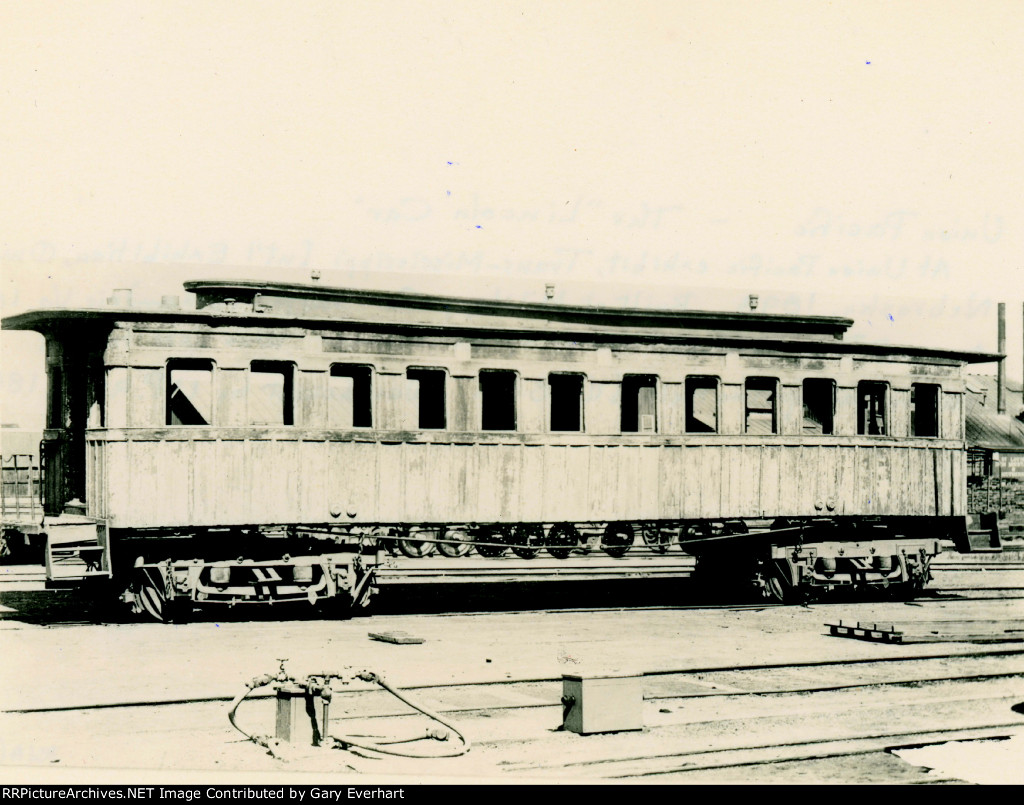 UP Lincoln Funeral Car